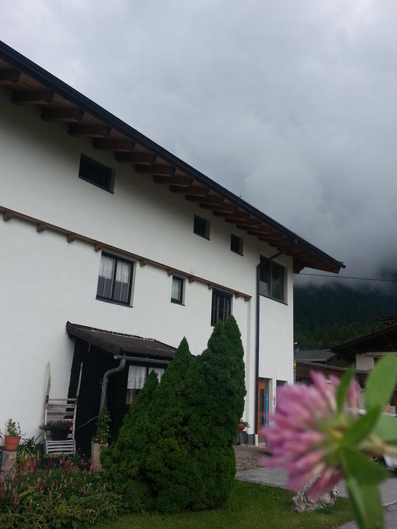 Haus Karwendelblick Bed & Breakfast Leutasch Eksteriør bilde